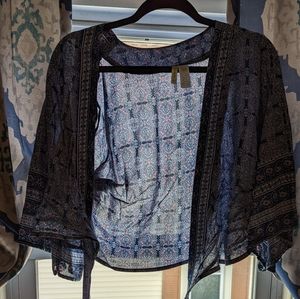 Wrap cropped shirt